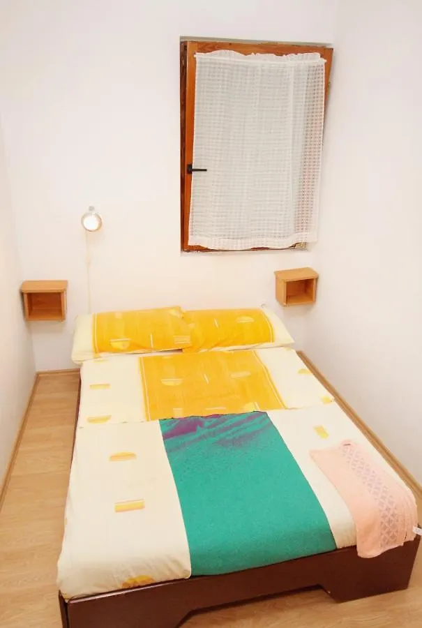 Guest house Apartments And Rooms With Parking Space Njivice, Krk - 5398