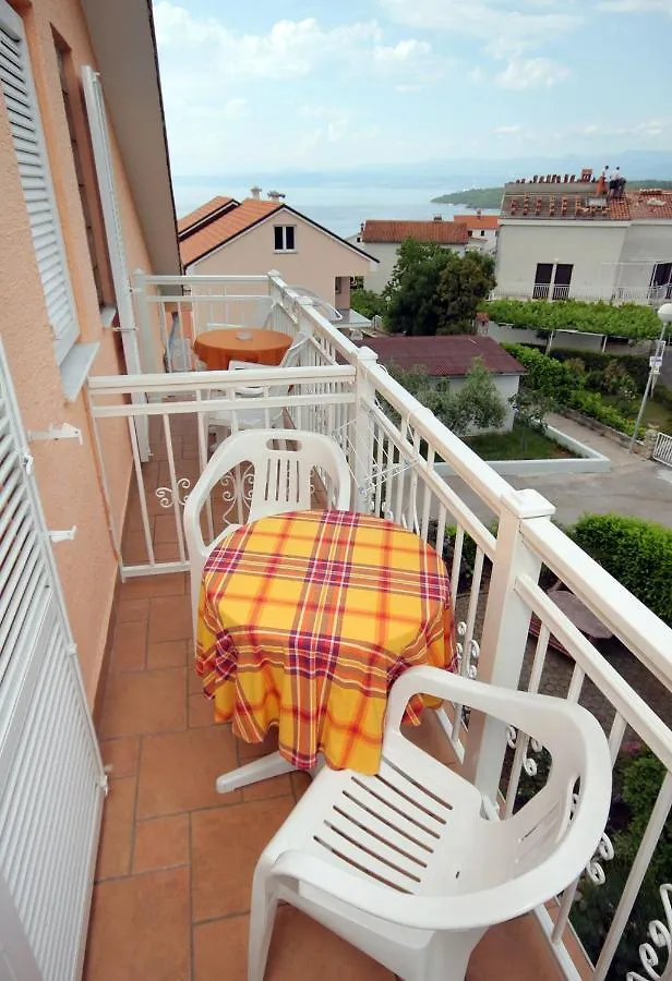 Apartments And Rooms With Parking Space Njivice, Krk - 5398 Njivice